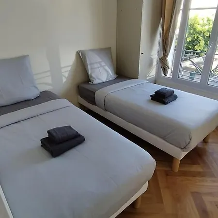 Apartment Tres Bel A Paris Et La Defense